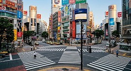 渋谷区の女性専用出張マッサージ。渋谷・渋谷駅・恵比寿・代官山・原宿・表参道などへ男性セラピストが伺い、ホテルやご自宅でオイルマッサージをご提供します。